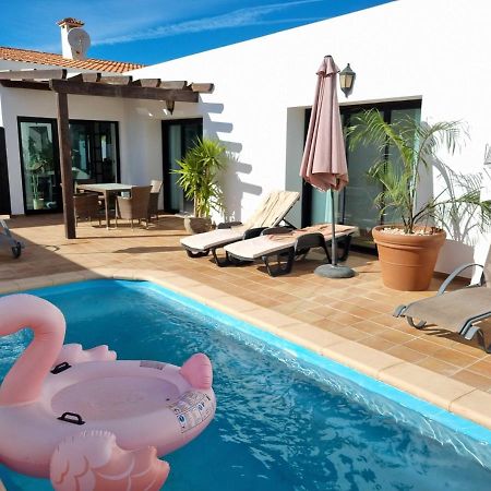 Beautiful Spacious Villa With Private Heated Pool In Lajares Dış mekan fotoğraf